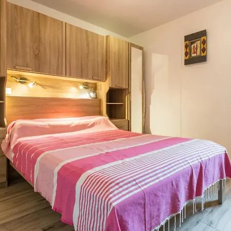 Face A La Avec Cour Commune, Bbq Et Wifi A - Fr-1-306-1188